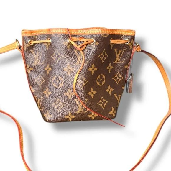 Louis Vuitton Brown and Tan Monogram Crossbody Bag - Picture 7 of 16